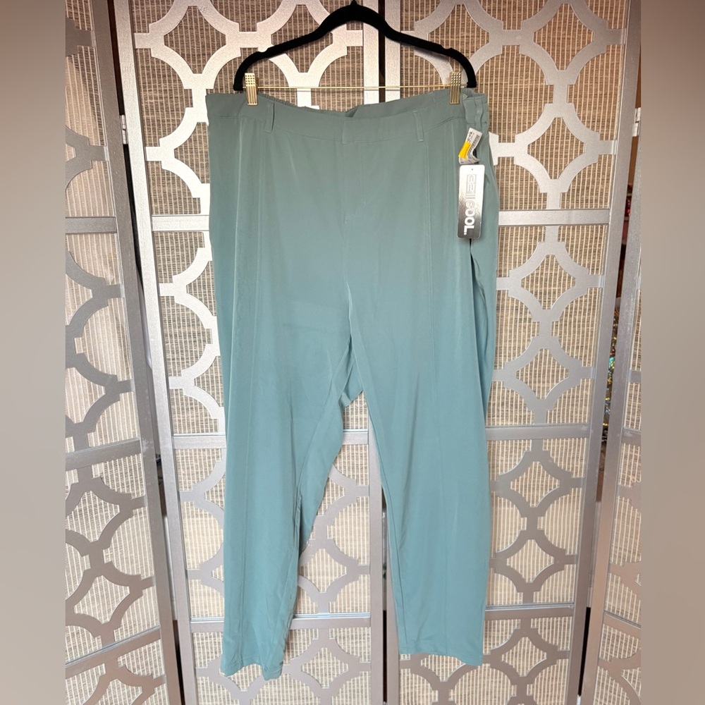 NWT 32 Degrees Teal Women's Trousers
